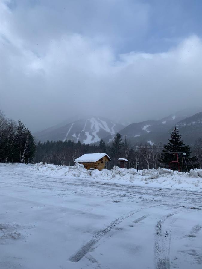 Отель Ledge Rock At Whiteface Уилмингтон Экстерьер фото